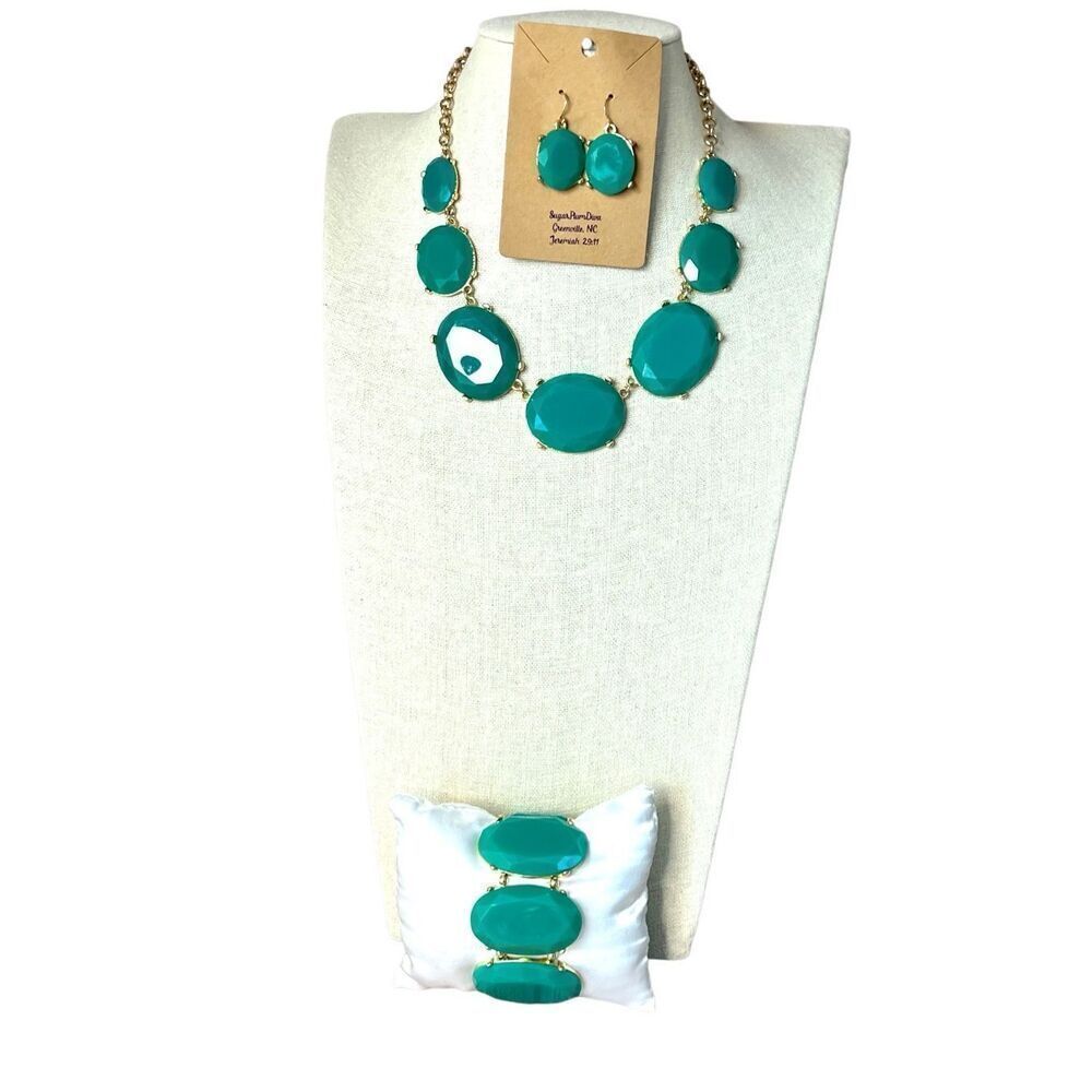 Tasha 3pc Fashion Jewelry Set Green Statement Necklace Dangle‎ Earrings Bracelet